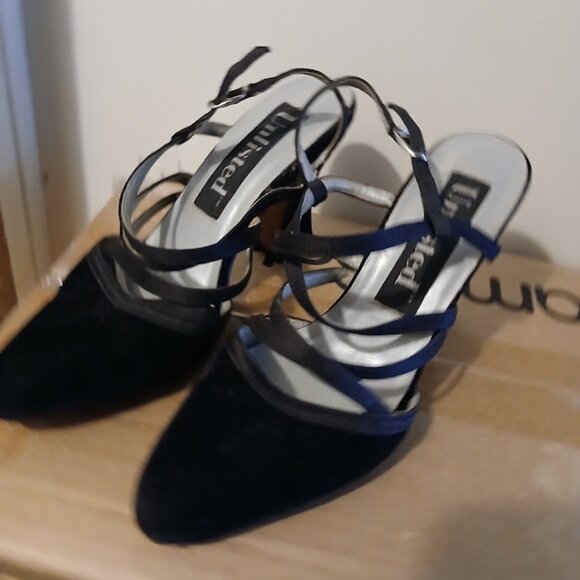 UNLISTED Velvet Black High Heels 5.5 Cuban Strappy sling back Formal Sexy! - Picture 4 of 11